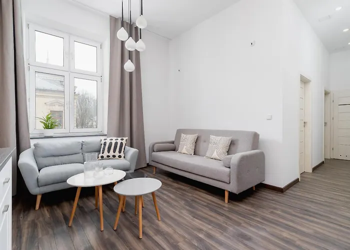 3 Bedroom Apartment - Rynek Podgorski 15