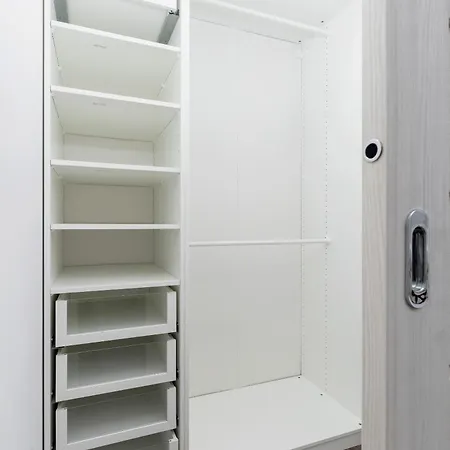 3 Bedroom Apartment - Rynek Podgorski 15 Krakow Exterior photo